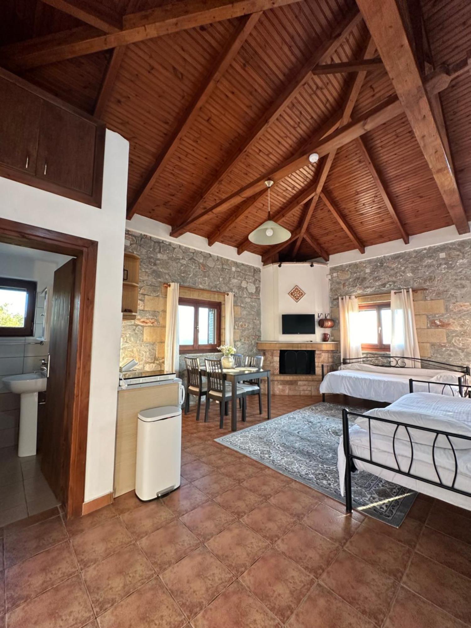Papanestoras Apartments Kardamyli Extérieur photo